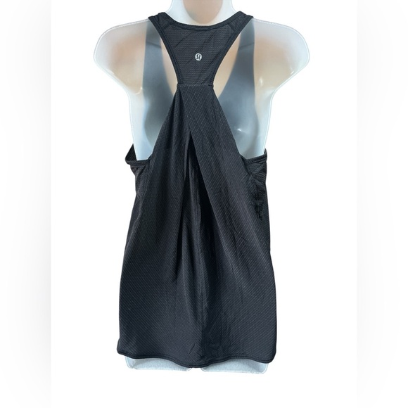 LuLuLemon Twisted Racerback Tank - Picture 2 of 4